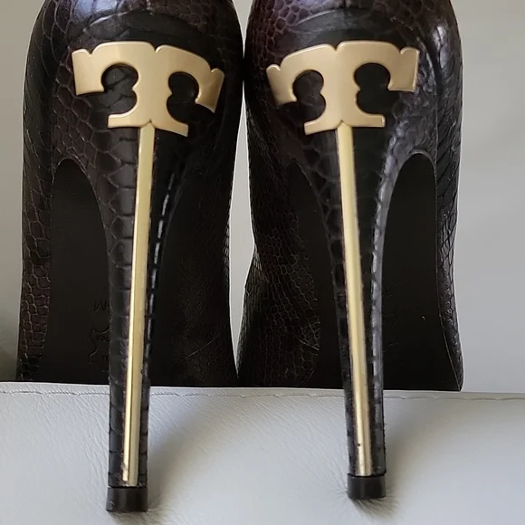 TORY BURCH Snake Print 5 inch Stiletto Heels  SZ 8.5 - Picture 5 of 12